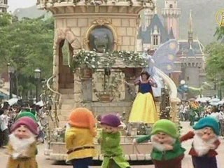 Гонконгский Диснейленд станет больше