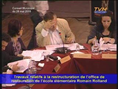 CONSEIL MUNICIPAL MONTREUIL (28/05/2009) - Questions 8 et 9
