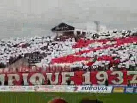 Nimes Laval entrée des joueurs (montée en ligue 2)
