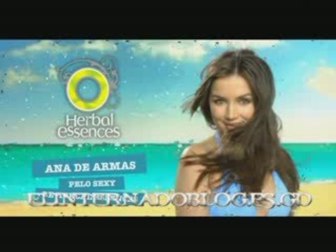 Ana de Armas Herbal Essences