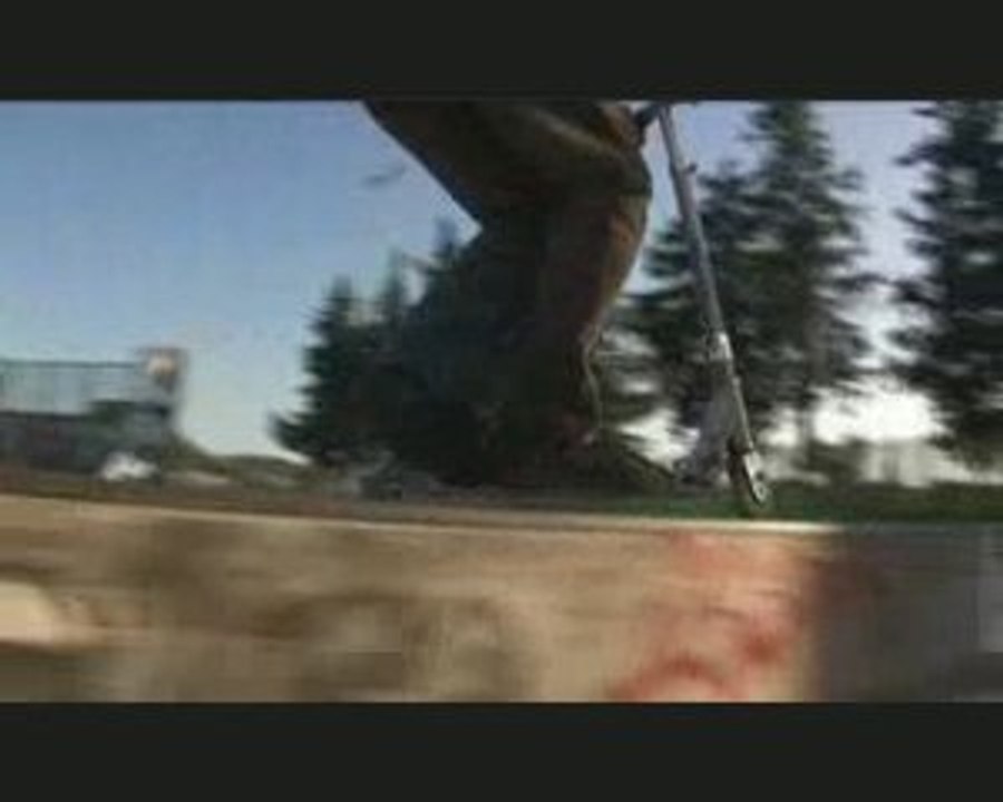 crevet-te en trotinette