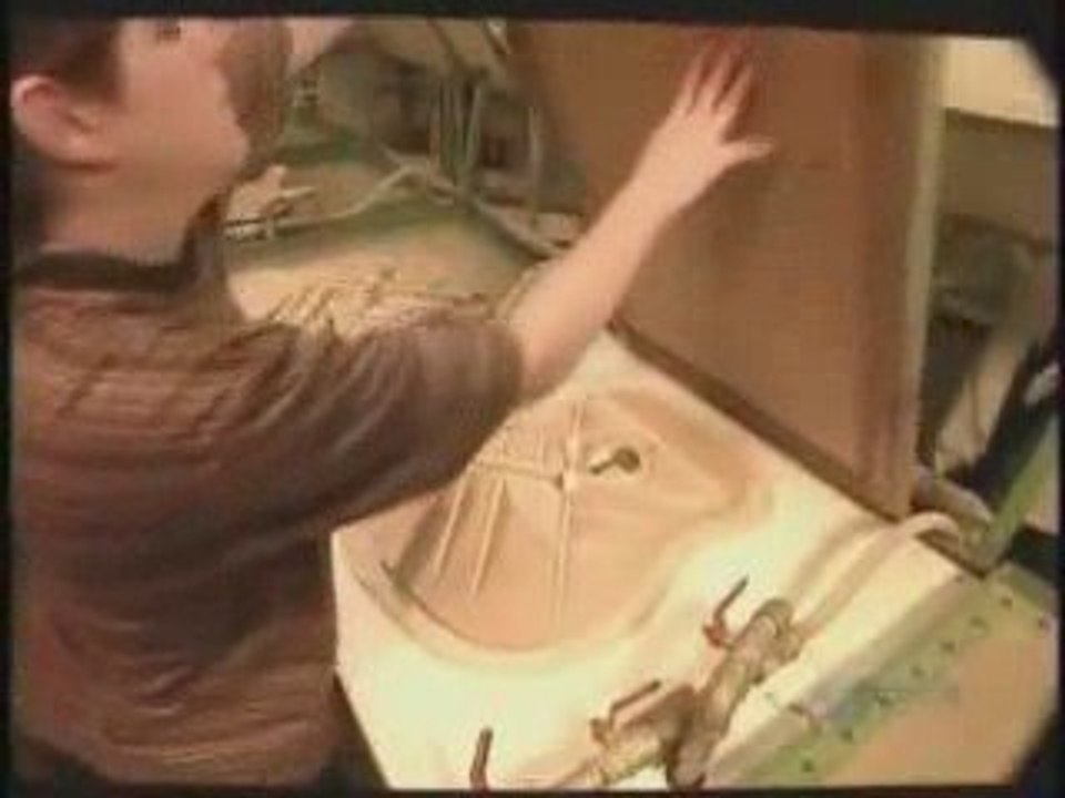 Godin Acoustic Guitars - How it's made