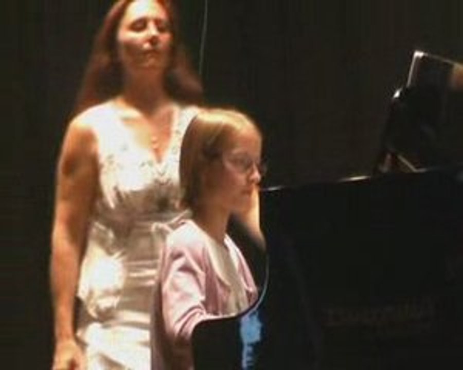 Lise au Piano