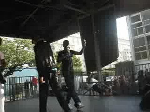 Paire 2 douiles & SirSy Concert à Loly