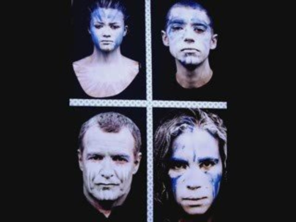 Cirkus & EE Cherry @ Art Rock, StBrieuc (31-05-2009)