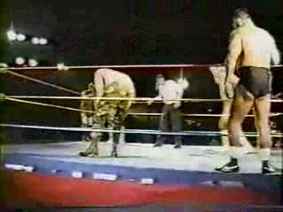 AAA Lucha Libre vs Wrestling USA P2