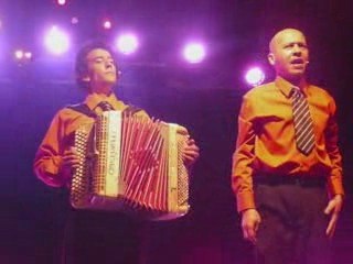 OsKar et ViKtor "Les p'tits papiers"