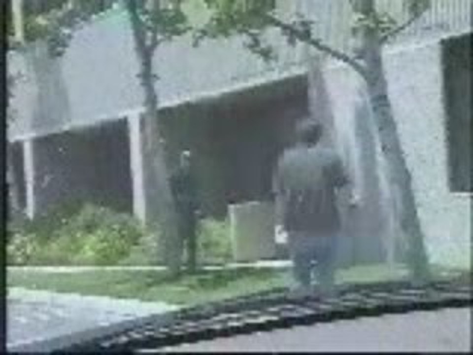 die polizei,dein freund und helfer;-)!A.C.A.B!