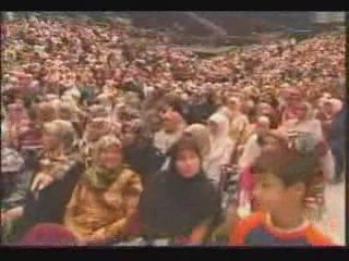 Makkah93 présente Somaya Abdul Aziz sourate Al Alaq n°96