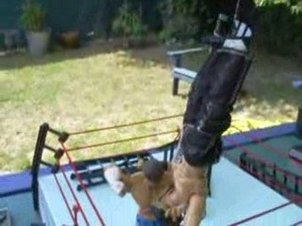 suplex sur matt hardy