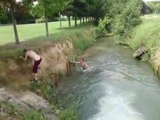 LES  fou de la cascade