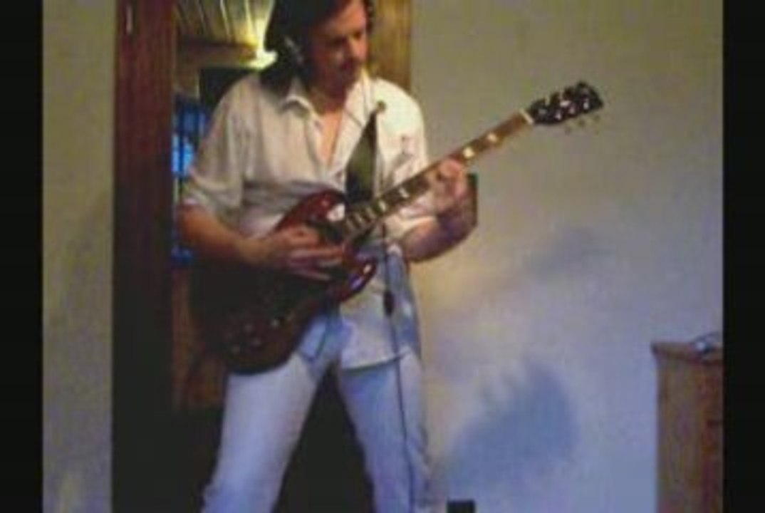 "No Easy Way Out" - Bullet for my Valentine (cover)