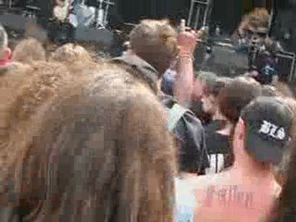 Nashville Pussy - Aint your buisness @ hellfest 2009