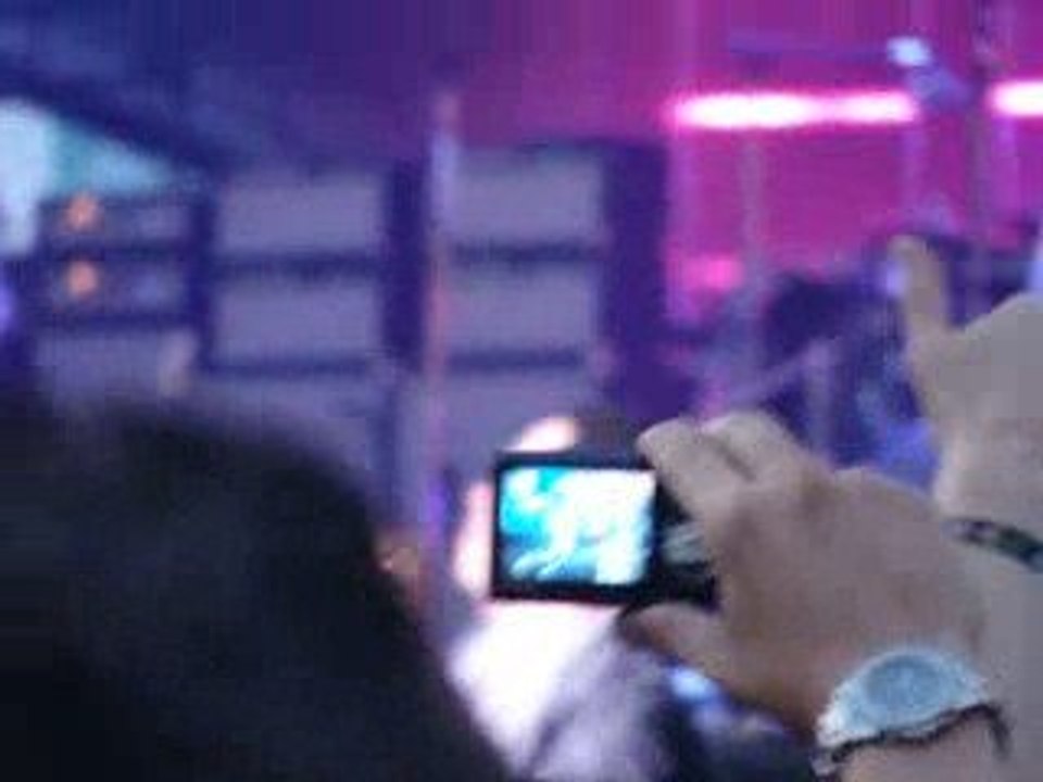 Lenny Kravitz Tribute to Michael Jackson - Live main square