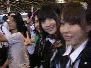 AKB48 Japan Expo 2009 (pas de son désolé T_T)