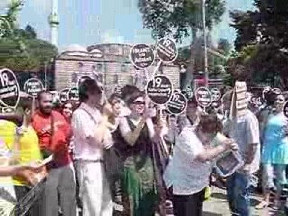 Hrant'ın Arkadaşları Adalet İçin Beşiktaş'ta Buluştu