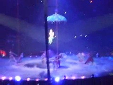 Britney Spears - Everytime - Circus tour 2009 - Paris Bercy
