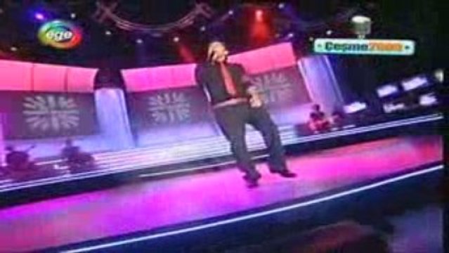 Tarkan - Arada Bir (Çeşme 2009)
