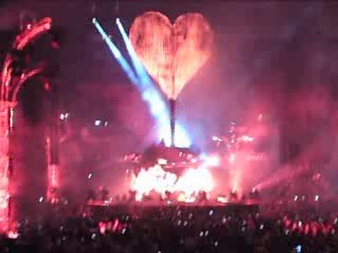 UNIGHTED 2009 David Guetta - I Got A Feeling/Black Eyed Peas