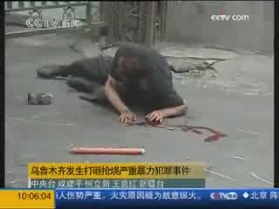 Baston en CHINE 140 morts, 800 blessés XINJIANG