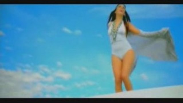 Tugba Ozerk - Bitter Cikolata