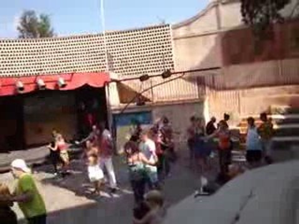 MOV05404