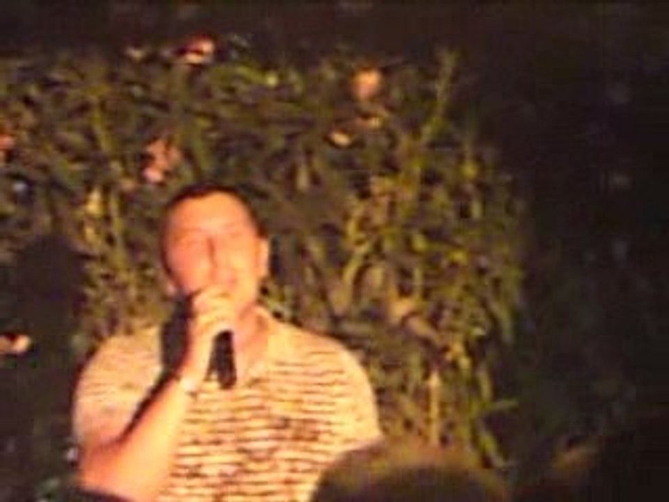 l'envie d'aimer en live moi qui chante