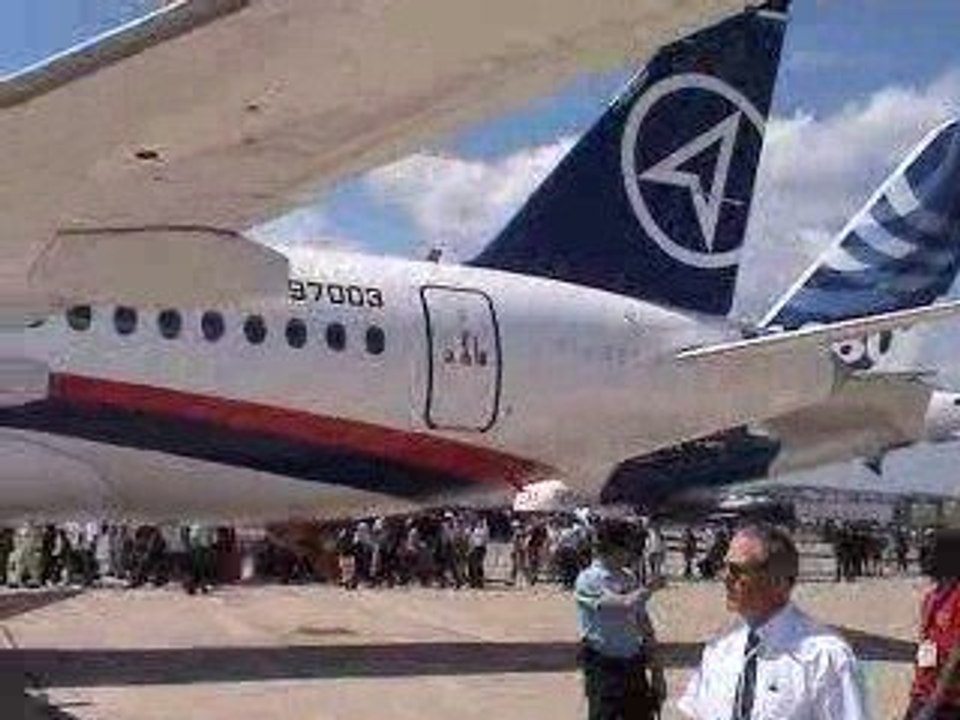 SuperJet 100 au Bourget - Aeronautique.ma