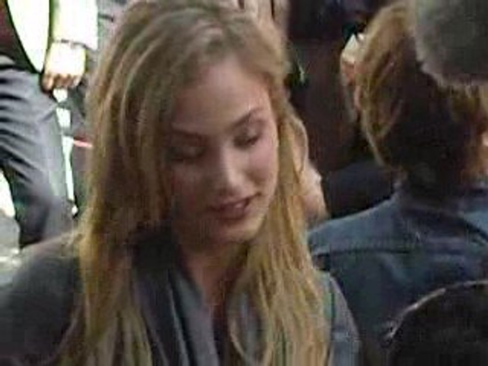 Nora Arnezeder - Christian Dior