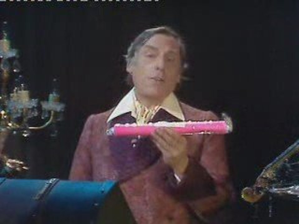 Larry Grayson Does Noele Gordon