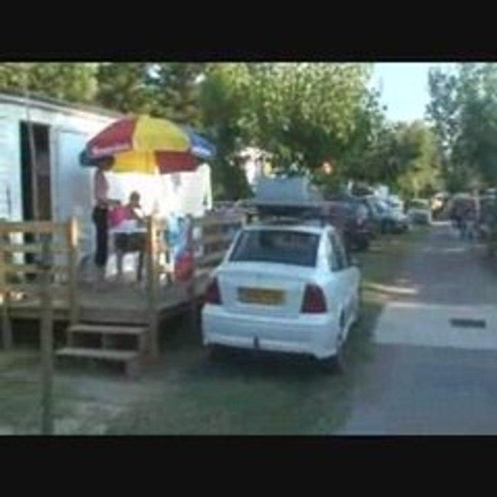 Allées Camping Calagogo saint-Cyprien France