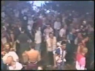 Hellraiser vs thunderdome