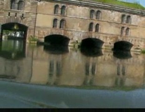 Strasbourg-promenade en bateau sur l'Ill (1)