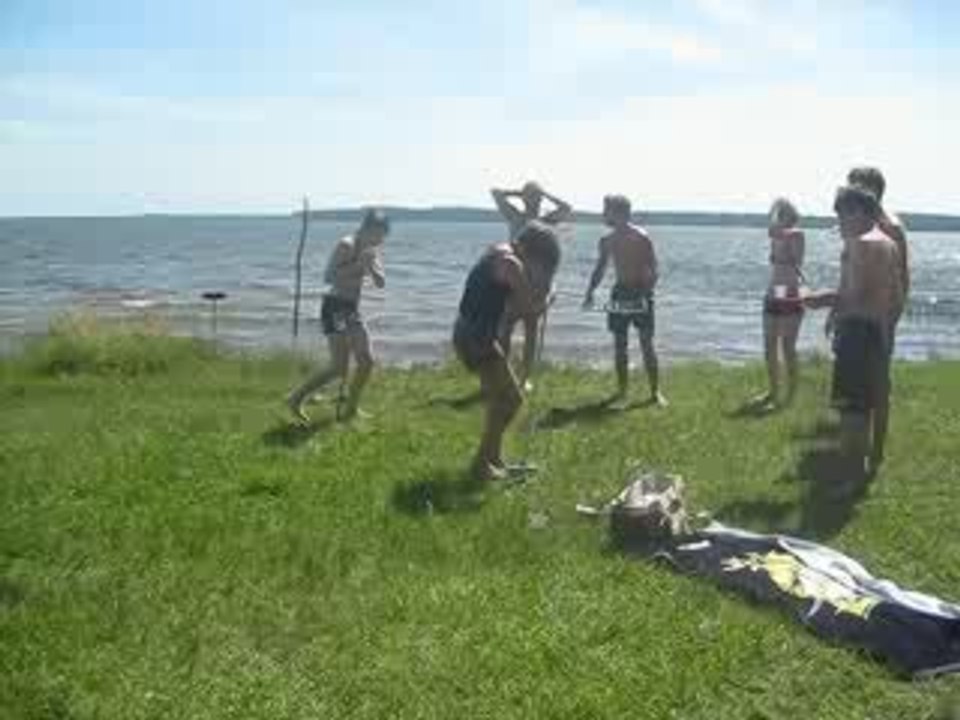 LES FEMMES elles aussi tournent