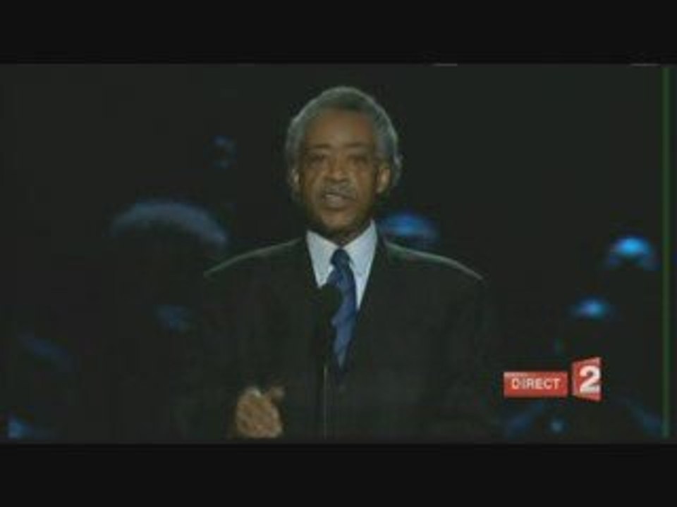 Al Sharpton dit  merci à Michael Jackson