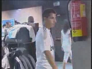 c.ronaldo vend deja ses maillots  par milliers !!!