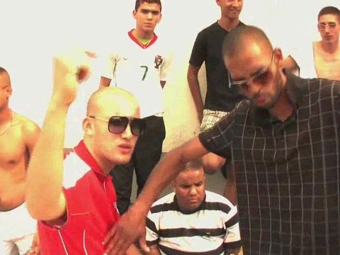 M.A.Z feat. MESS BASS ET JUNIOR - RESTE TRANKIL...