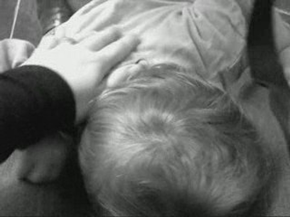 1ers pas de sasha toute seule