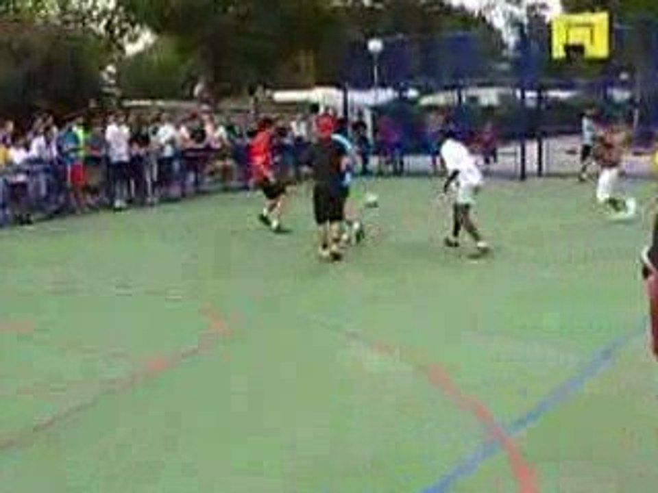 Foot Camping Les Marsouins Argeles