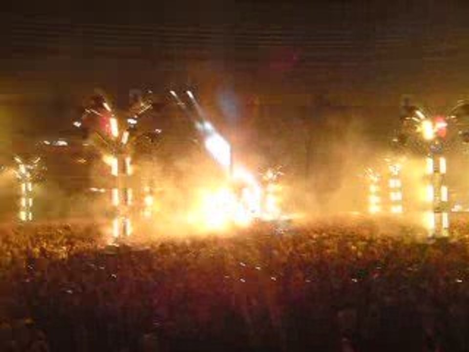 UNIGHTED 2009 Axwell & Steve Angello - Be Satisfaction