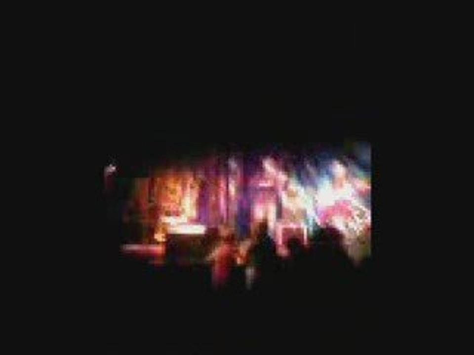 Madame Moustache à Annemasse - Vidéo 3 de Shokin