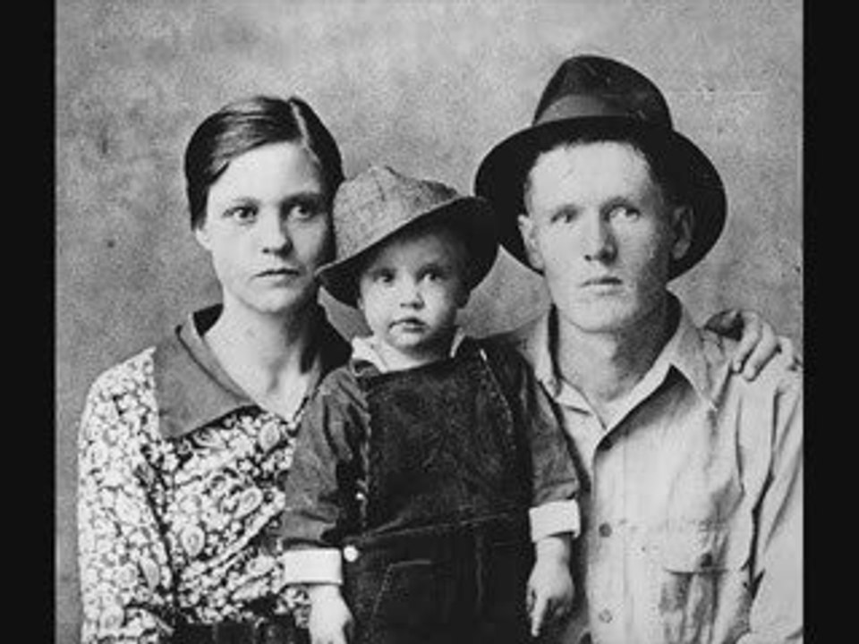 elvis -long black limousine by giovanni