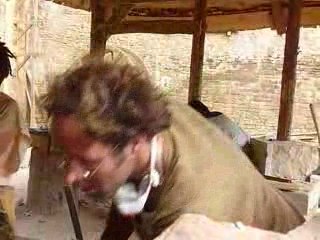 005- Guédelon, autres tailleurs