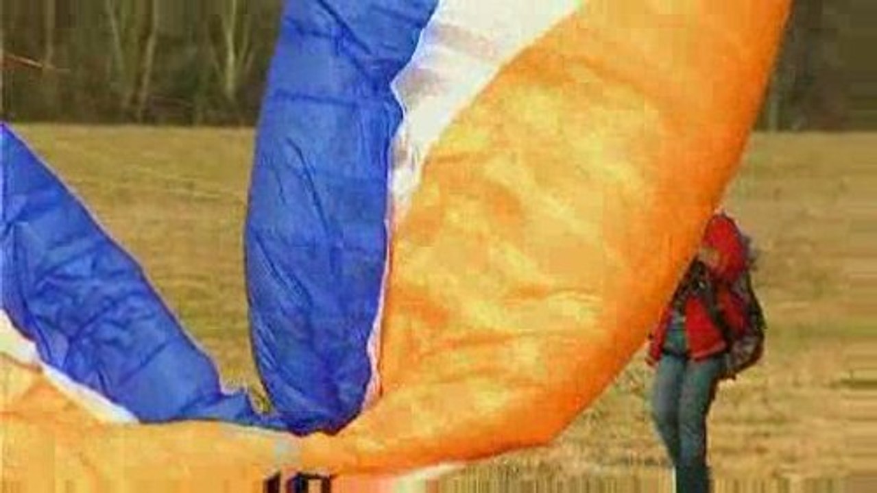 Activités d'Eté : Le Paramoteur (ULM)