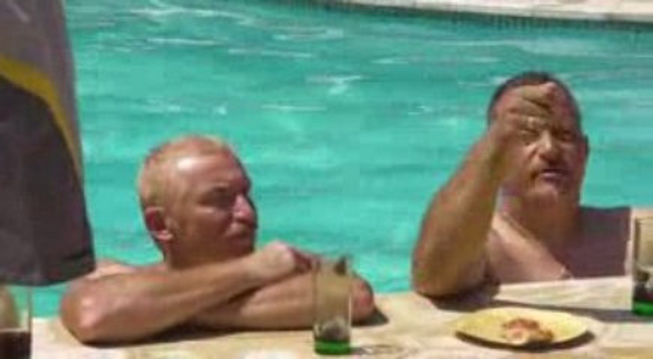 Apéro à la piscine