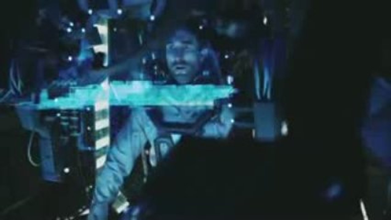District 9 Trailer 2
