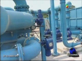 Bruno Itoua visite les usines d’eau
