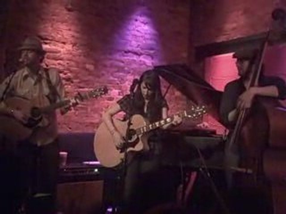 One Tree Hill OST: Rosi Golan - "Hazy" [LIVE] vostfr