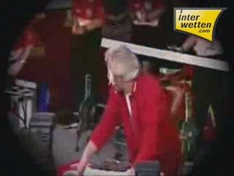 Funny Bloopers Compilation ouch lol haha accidents oops frea