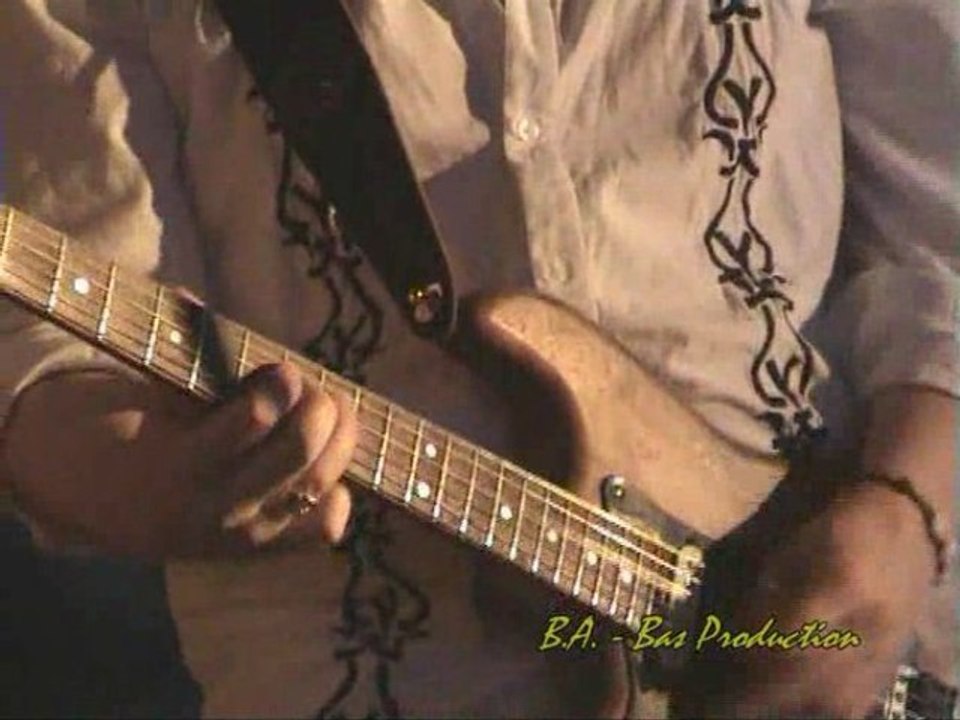 Thightrope (Stevie Ray Vaughan) - JAKES BLUES BAND